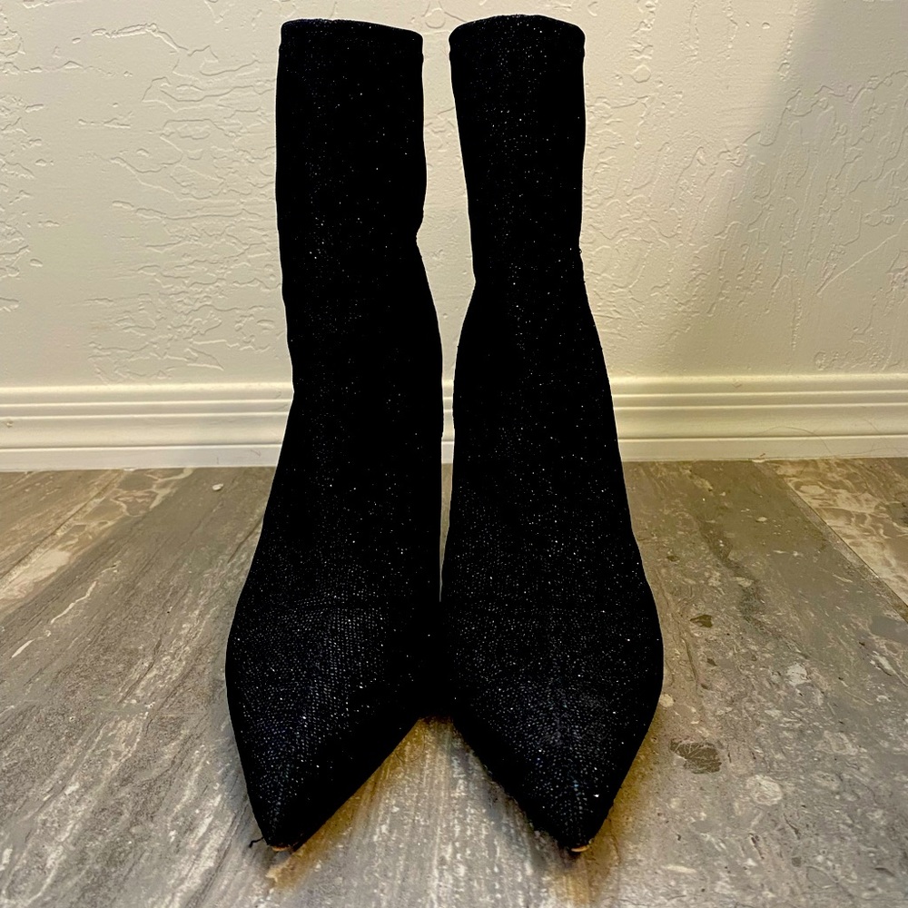 Black sparkly booties